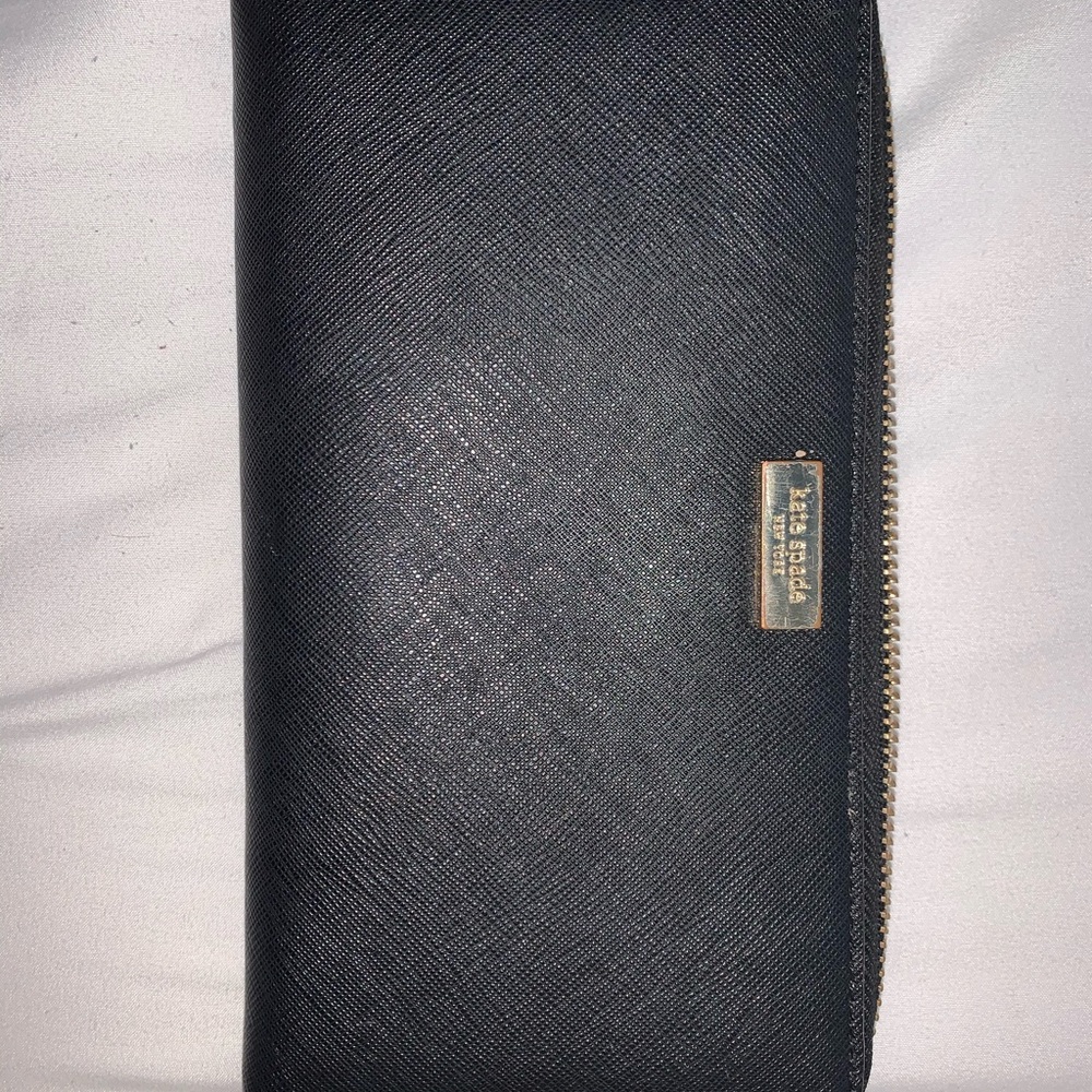 Black Kate spade wallet
